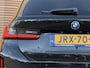 BMW 3-Serie Touring 330e Panoramadak / HUD / Leer / Stoelverwarming