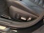 BMW 3-Serie Touring 330e Panoramadak / HUD / Leer / Stoelverwarming