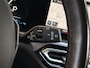 BMW 3-Serie Touring 330e Panoramadak / HUD / Leer / Stoelverwarming