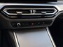 BMW 3-Serie Touring 330e Panoramadak / HUD / Leer / Stoelverwarming