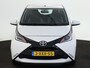 Toyota Aygo 1.0 VVT-i x-play Airco | Achteruitrijcamera | Licht Metalen velgen