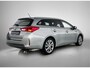 Toyota Auris Touring Sports 1.8 Hybrid Executive Limited | Panoramadak | Parkeersensoren V+A | Climate control | LM velgen |