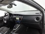 Toyota Auris Touring Sports 1.8 Hybrid Executive Limited | Panoramadak | Parkeersensoren V+A | Climate control | LM velgen |
