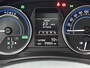 Toyota Auris Touring Sports 1.8 Hybrid Executive Limited | Panoramadak | Parkeersensoren V+A | Climate control | LM velgen |
