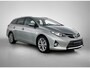 Toyota Auris Touring Sports 1.8 Hybrid Executive Limited | Panoramadak | Parkeersensoren V+A | Climate control | LM velgen |