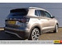 Volkswagen T-Cross 1.5 TSI 150pk STYLE DSG | Digitaal display | Draadloos Apple Carplay | LED verlichting | Rijklaarprijs incl 12 mnd BOVAG garantie, onderhoudsbeurt !