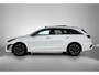 Kia Ceed Sportswagon 1.5 T-GDi GT-Line Interesse in deze Kia? Deze is uitsluitend te bezichtigen op basis afspraak in Kia Roosendaal