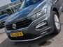 Volkswagen T-Roc 1.0 TSI 116pk Style Executive | Origineel NL | Navi | Clima | Adap.Cruise | Pdc V+A | Rijstrook+Licht+Regensensor | Privacy Glass | Mistlampen |  16''lm