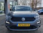 Volkswagen T-Roc 1.0 TSI 116pk Style Executive | Origineel NL | Navi | Clima | Adap.Cruise | Pdc V+A | Rijstrook+Licht+Regensensor | Privacy Glass | Mistlampen | 16''lm | Trekhaak