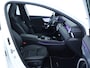 Mercedes-Benz A-klasse 250 e Premium Plus | AMG Line | Panoramadak | Sfeerverlichting | Cruise Control | Inclusief 24 maanden MB Certified garantie voor Europa.