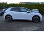 Volkswagen ID.3 First Plus 58 kWh NL-Auto / 19" / Led matrix / Clima / Keyless / Apple,android