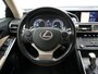 Lexus IS 300h Luxury Line Hybrid Dealer O.H 91236 KM | Lederen Sporstoelen Memory Verwarmd & Ventilatie | Camera | Keyless | Blis |  | | Navigatie | DAB | 17"L.M |