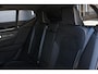 Volvo XC40 B4 Plus Black Edition Elektrisch Verstelbare Voorstoelen | Getint Glas Achter | 20 inch Lichtmetalen Velgen| Keyless | Elektrische Achterklep | Premium audio by Harman Kardon | Stoelverwarming | Stuurverwarming | Volvo UX Infotainment | Adaptieve Cruise Control | Pilot Assist | BLIS