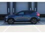 Volvo XC40 B4 Plus Black Edition Elektrisch Verstelbare Voorstoelen | Getint Glas Achter | 20 inch Lichtmetalen Velgen| Keyless | Elektrische Achterklep | Premium audio by Harman Kardon | Stoelverwarming | Stuurverwarming | Volvo UX Infotainment | Adaptieve Cruise Control | Pilot Assist | BLIS