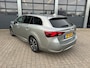 Toyota Avensis 1.8 VVT-i 147pk Skyview Edition