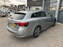 Toyota Avensis 1.8 VVT-i 147pk Skyview Edition
