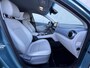 Hyundai Kona Electric EV Fashion 64 kWh Automaat / Dealer onderhouden / Accu SoH 100% / HUD / Navigatie / Achteruitrijcamera / Apple Carplay Android /  17" LM wielen / Winterwielen tegen meerprijs € 499 /
