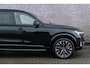 Volvo XC90 2.0 T8 Plug-in hybrid AWD Ultra Dark | 7 zits | Adaptieve Cruise Control | Panoramadak | Nappa Lederen Bekleding | Stoelmassage | Harman Kardon Audio | 21" Velgen | Stoel-/Stuurverwarming |