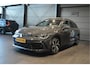 Volkswagen Golf 1.5 eTSI 3X R-LINE navi pano camera trekhaak 18 inch 150 pk !!