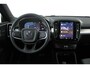 Volvo XC40 B4 197PK AUT7 Plus Dark | Adaptive Cruise & Pilot Assist | Premium audio by Harman Kardon | Power Seats incl. Memory | Verwarmbare voorstoelen + stuurwiel | Parkeercamera achter | Park Assist voor + achter | Apple Carplay | 18" Lichtmetalen wielen