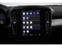 Volvo XC40 B4 197PK AUT7 Plus Dark | Adaptive Cruise & Pilot Assist | Premium audio by Harman Kardon | Power Seats incl. Memory | Verwarmbare voorstoelen + stuurwiel | Parkeercamera achter | Park Assist voor + achter | Apple Carplay | 18" Lichtmetalen wielen