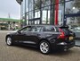 Volvo V60 2.0 B3 Momentum Business | Climate Control | LM velgen | PDC voor+achter+camera | Navigatie