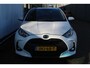 Mazda 2 Hybrid 1.5 Toyota Yaris l Stuur- en Stoelverwarming l Apple Carplay/ Android auto l Keyless l Automaat l Cruise control l