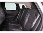 Volvo XC60 T6 Recharge AWD Plus Dark - Panorama/schuifdak - IntelliSafe Assist & Surround - 360º Camera - Verwarmde voorstoelen, stuur & achterbank - Parkeersensoren voor & achter - Elektr. bedienb. voorstoelen met geheugen - Draadloze tel. lader - Elektr. inklapbare trekhaak - 19' LMV