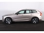Volvo XC60 T6 Recharge AWD Plus Dark - Panorama/schuifdak - IntelliSafe Assist & Surround - 360º Camera - Verwarmde voorstoelen, stuur & achterbank - Parkeersensoren voor & achter - Elektr. bedienb. voorstoelen met geheugen - Draadloze tel. lader - Elektr. inklapbare trekhaak - 19' LMV