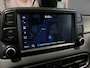 Hyundai Kona 1.0T Essence *Achteruitrijcamera!* - Clima, Apple carplay & Android auto, sensor achter
