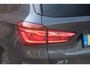 BMW X1 sDrive18i 140pk Aut. High Executive | Navi | Climate | Panoramadak | Head-up Display | Elektrische Achterklep | Stoelverwarming | PDC | Trekhaak