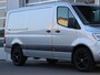 Mercedes-Benz Sprinter 319 1.9 CDI L2H1 Select | ACC Distronic | 3500kg Trekgewicht | Leder | Camera!