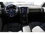 Volvo EX40 Extended Range Plus | Trekhaak | Warmtepomp | Pilot Assist | Alarm | Camera achter | Preconditioning | 19 Inch | All Seasonbanden | Blis | Draadloos telefoon opladen | Keyless