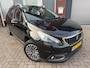 Peugeot 2008 1.2 PureTech Blue Lion / Navi / PDC / Unieke km