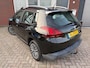 Peugeot 2008 1.2 PureTech Blue Lion / Navi / PDC / Unieke km