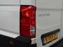 Volkswagen Crafter 140pk L4H3 / L3H2 Dubbele cabine Airco Cruise control Trekhaak Navigatie Carplay  Camera Sidebars Euro6