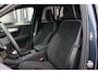 Volvo XC40 B4 plus Black Edition | Panoramadak met Schuif-/Kantelfunctie | Elektrisch Verstelbare Voorstoelen | 360° Parkeercamera | Getint Glas Achter | 20 inch Lichtmetalen Velgen | Keyless | Elektrische Achterklep | Premium audio by Harman Kardon | Stoelverwarming | Stuurverwarming | Volvo UX Infotainment | Adaptieve Cruise Control | Pilot Assist | BLIS