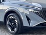 Nissan Qashqai 1.3 MHEV Xtronic N-Connecta / Fabrieksgarantie tot 03-2028  / Facelift Nieuw Model / Panorama dak / Cold Pack / HUD / Trekgewicht 1800 kg / Stuur-, Stoel en Voorruit verwarming / Elektrische achterklep / Camera 360° / Adaptief CC / Apple Carplay Android Auto /18" LM wielen met All Season banden /
