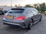 Mercedes-Benz CLA Shooting Brake 180 122pk Sport Edition AMG | Airco | Cruise | Bi-Xenon | Leder+Alcantara | Panorama Schuifdak | Stoelverwarming | Privacy Glass | 18'''lm | Trekhaak