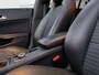 Mercedes-Benz CLA Shooting Brake 180 122pk Sport Edition AMG | Airco | Cruise | Bi-Xenon | Leder+Alcantara | Panorama Schuifdak | Stoelverwarming | Privacy Glass | 18'''lm | Trekhaak