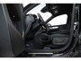 Volvo XC40 B4 Plus Dark | Verwarmde Voorstoelen+Stuurwiel | Verwarmde voorruit | Semi-Elektrische Trekhaak | Premium audio by Harman Kardon | Apple Carplay / Android Auto | Elektrisch bedienbare voorstoelen | Google infotaiment
