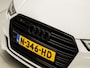 Audi A3 Limousine 35 TFSI S-Line Sport 150Pk Automaat (GROOT NAVI, CLIMATE, BANG&OLUFSEN, STOELVERWARMING, SPORTSTOELEN, LED KOPLAMPEN, GETINT GLAS, CRUISE, NIEUWSTAAT)