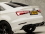 Audi A3 Limousine 35 TFSI S-Line Sport 150Pk Automaat (GROOT NAVI, CLIMATE, BANG&OLUFSEN, STOELVERWARMING, SPORTSTOELEN, LED KOPLAMPEN, GETINT GLAS, CRUISE, NIEUWSTAAT)