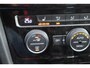 Volkswagen Golf Variant 1.6 TDI Comfortline Navigatie, Stoelverwarming, Climate control, Cruise control, Lichtmetalen wielen