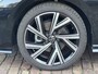 Volkswagen Golf Variant 1.5 eTSI R-Line | Trekhaak | Camera | Stoel & stuurverwarming
