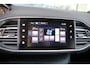 Peugeot 308 1.2 PureTech 110pk Style Airco Navi Trekhaak Dealer onderhouden