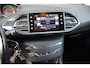 Peugeot 308 1.2 PureTech 110pk Style Airco Navi Trekhaak Dealer onderhouden