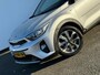 Kia Stonic 1.0 T-GDi DynamicLine Sportvelgen | Cruise | Airco | Parkeersensoren | Navigatie | Camera | Carplay !!