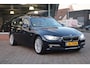 BMW 3-Serie Touring 320d High Exe. 1e EIG_LED_PANO_NAVI_LEDER_KEYLESS_18-INCH.