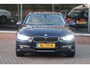 BMW 3-Serie Touring 320d High Exe. 1e EIG_LED_PANO_NAVI_LEDER_KEYLESS_18-INCH.